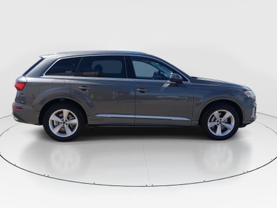 2024 Audi Q7 - Photo 8