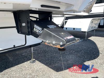 2024 Forest River RV Cardinal - Photo 10