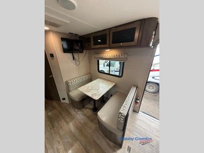 2019 Dutchmen RV Aspen Trail - Photo 16