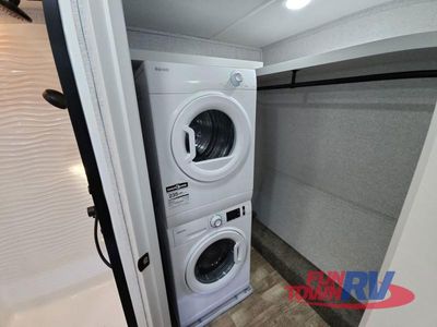 2025 Redwood RV Redwood - Photo 54