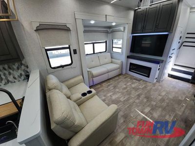 2025 Redwood RV Redwood - Photo 32