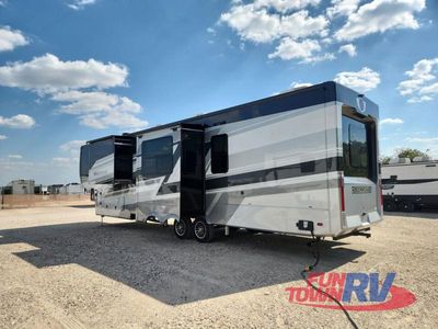2025 Redwood RV Redwood - Photo 4