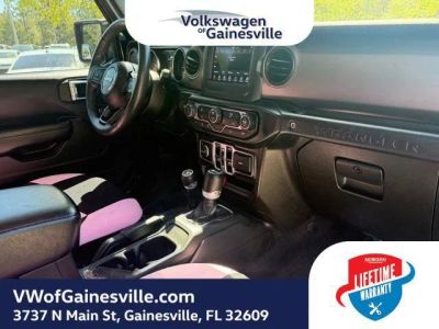 2019 Jeep Wrangler — photo 10 view