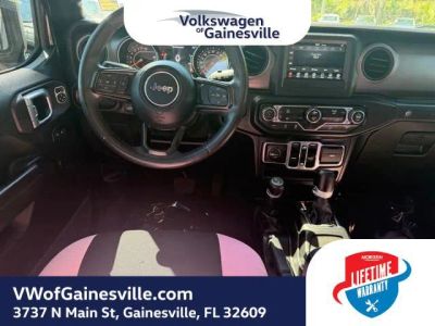 2019 Jeep Wrangler — photo 14 view