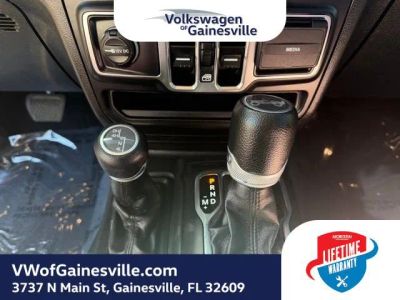 2019 Jeep Wrangler — photo 26 view