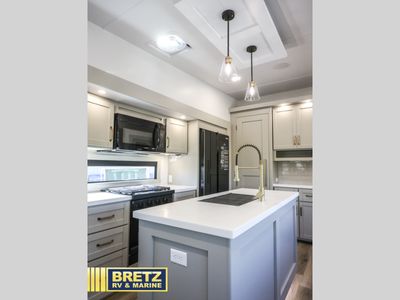 2026 Brinkley Model Z - Photo 11