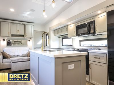 2026 Brinkley Model Z - Photo 9