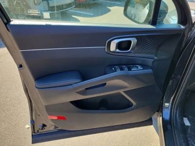 2025 Kia Sorento — detail view
