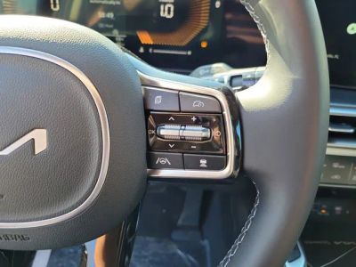 2025 Kia Sorento — photo 12 view