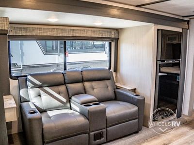 2023 Forest River RV Salem Hemisphere Hyper-Lyte - Photo 14