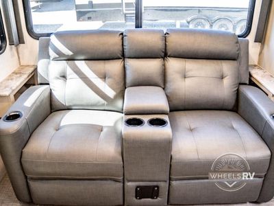 2023 Forest River RV Salem Hemisphere Hyper-Lyte - Photo 15