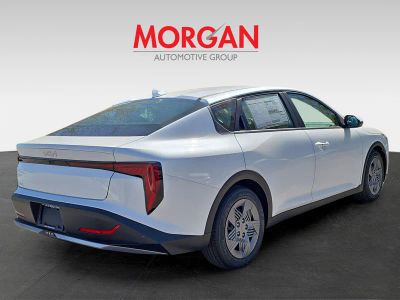 2026 Kia K4 — photo 8 view