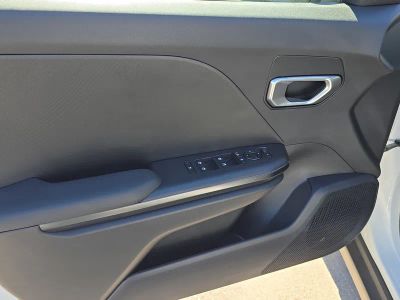 2026 Kia K4 — photo 17 view