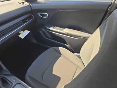 2026 Kia K4 — photo 15 view