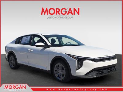 2026 Kia K4 LX in Snow White Pearl — front three-quarter view