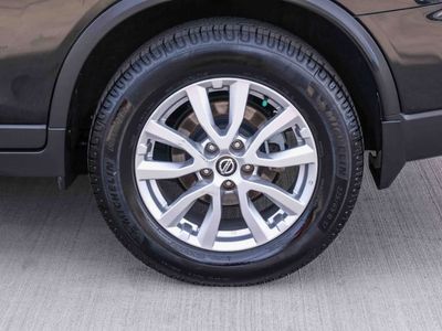 2018 Nissan Rogue - Photo 8