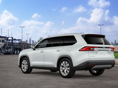 2026 Toyota Grand Highlander Hybrid - Photo 8