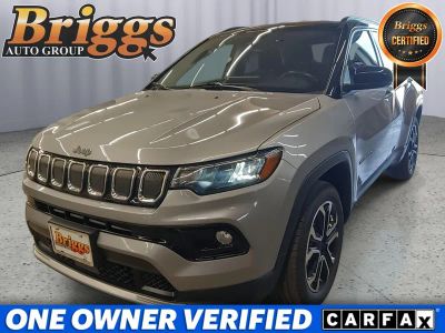 2022 Jeep Compass Limited in Billet Silver Metallic Clearcoat — front three-quarter view