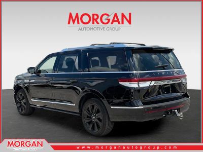 2023 Lincoln Navigator L — detail view