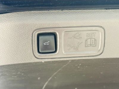 2023 Lincoln Navigator L — photo 12 view