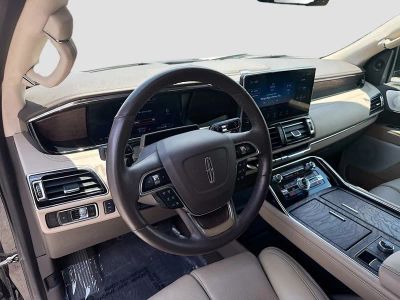 2023 Lincoln Navigator L — photo 26 view