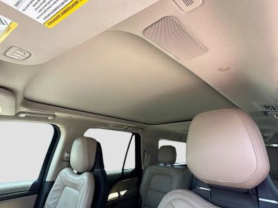 2023 Lincoln Navigator L — photo 27 view