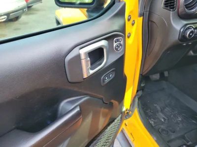 2021 Jeep Wrangler — photo 10 view