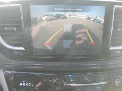2023 Chrysler Pacifica — photo 17 view