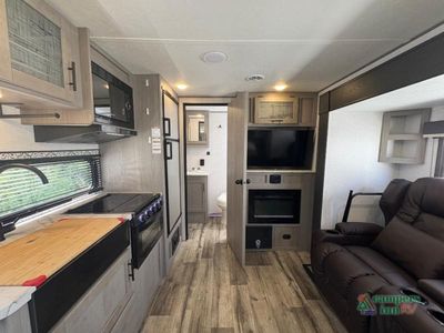 2023 Dutchmen RV Coleman Light - Photo 8