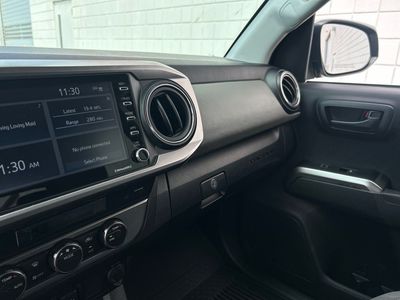 2023 Toyota Tacoma - Photo 16