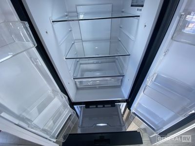 2025 Prime Time RV Avenger — photo 14 view