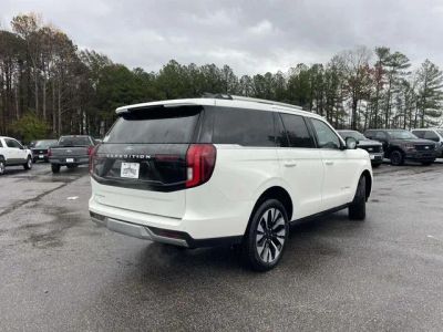 2025 Ford Expedition - Photo 3