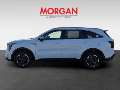 2026 Kia Sorento — photo 8 view