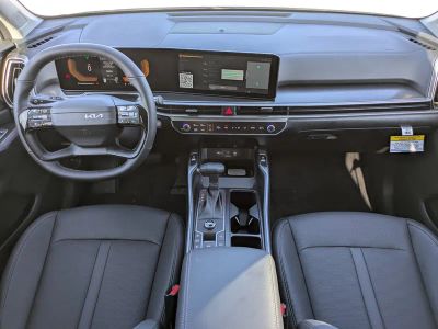 2026 Kia Sorento — photo 18 view