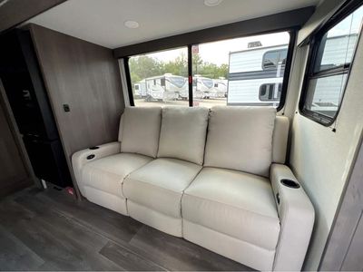 2026 Grand Transcend - Photo 9