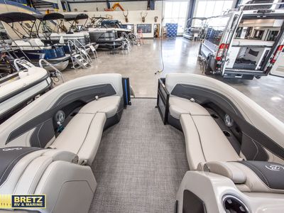 2026 Barletta Boats Cabrio Ultra-Entertainer - Photo 17