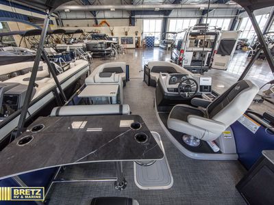 2026 Barletta Boats Cabrio Ultra-Entertainer - Photo 15