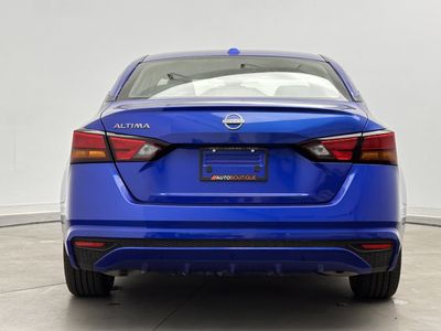 2025 Nissan Altima - Photo 6