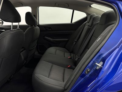 2025 Nissan Altima - Photo 21