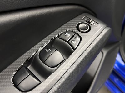 2025 Nissan Altima - Photo 10