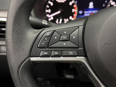 2025 Nissan Altima - Photo 18