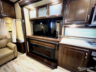 2019 Grand Design Solitude - Photo 11