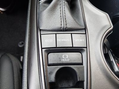 2024 Toyota Camry - Photo 18