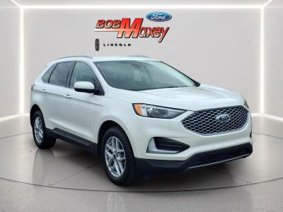 2023 Ford Edge — rear three-quarter view