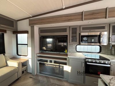 2026 Keystone Sprinter 3210RL - Photo 9