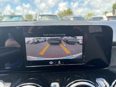 2022 Mercedes-Benz GLB - Photo 14