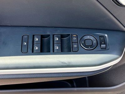 2026 Kia K4 — photo 18 view