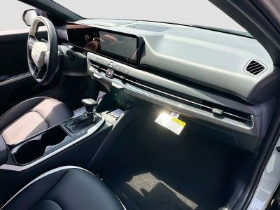 2026 Kia K4 — photo 30 view