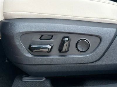 2026 Lexus RX — photo 26 view
