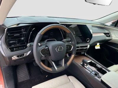 2026 Lexus RX — photo 27 view